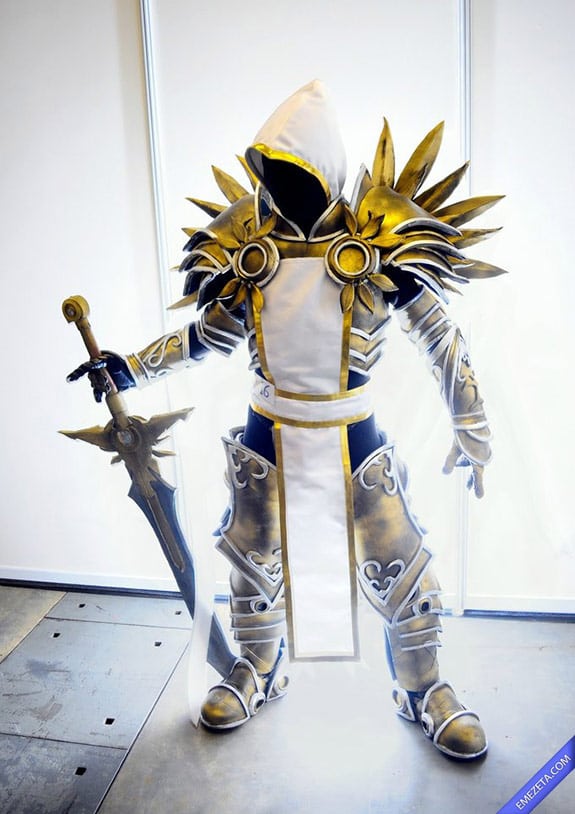 Cosplay: Tyrael (Diablo III)