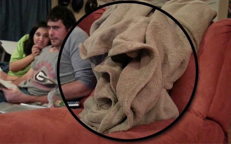 Pareidolia: Sofa monkey