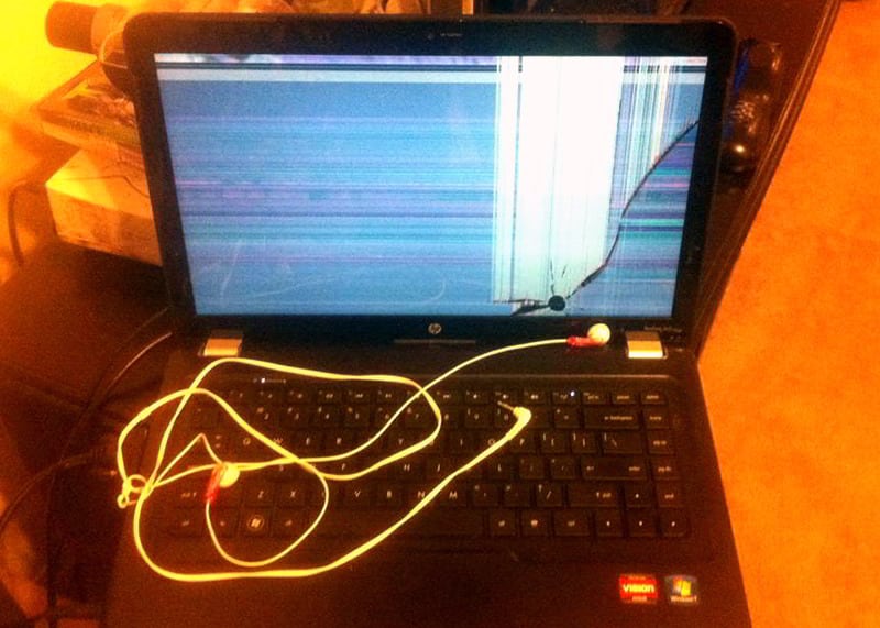 Cerrar portátil sin retirar auriculares